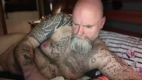 Tattooeddilf 01 online show from October 16, 11:02 pm