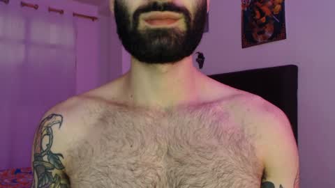 Taylor online show from December 20, 6:24 pm