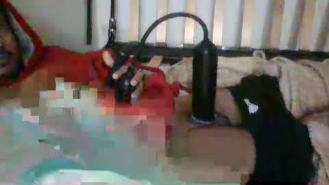 tbm97400 online show from March 12, 9:55 am