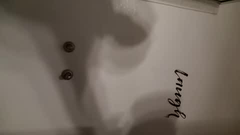 Luis online show from November 19, 11:43 am