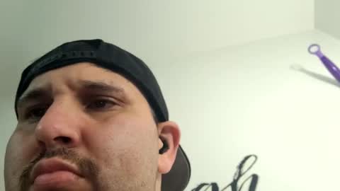 Luis online show from February 21, 4:37 pm