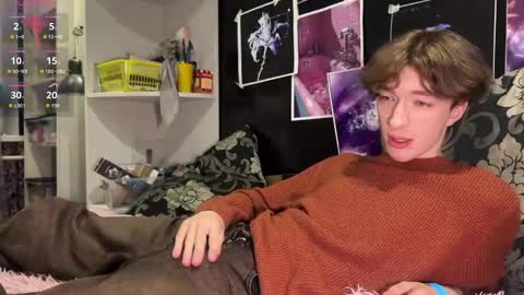 Yan     online show from March 21, 11:09 pm