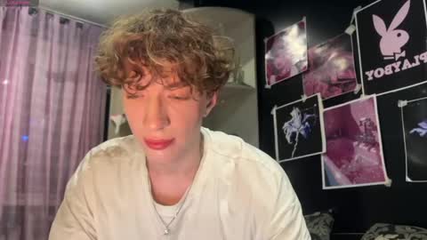 Yan     online show from April 13, 6:52 pm