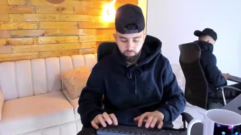 ted_montoya online show from September 25, 12:26 pm