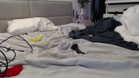 Dkcoupleee online show from February 22, 2:39 am