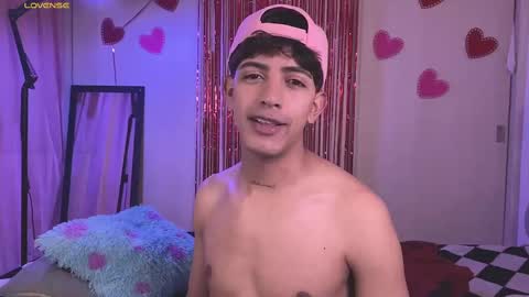 teo brown Independent model online show from February 22, 9:21 pm