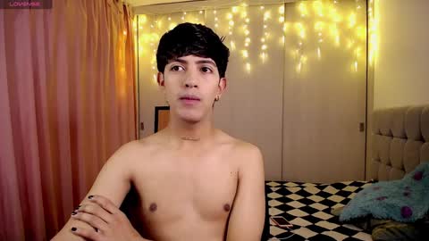 teo brown Independent model online show from December 15, 10:48 pm