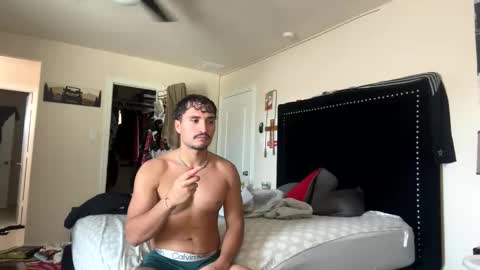 Tx Boy online show from November 14, 5:25 pm