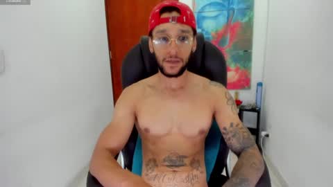 Cristhian Teylor online show from December 13, 1:15 am
