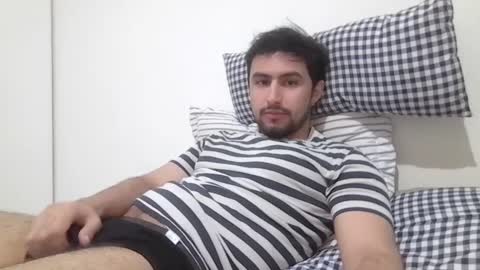 Snapshot of thaiguy666 chatting on December 27, 10:55 am ThaiGuy online show from December 27, 10:55 am