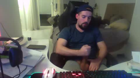 thcgn online show from November 27, 12:03 am