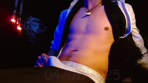 Snapshot of the_anfitrion69 chatting on January 7, 1:06 am GIORGGIO online show from January 7, 1:06 am