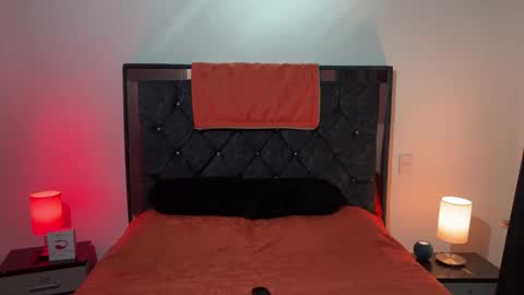 the_boys02 online show from April 12, 9:49 pm