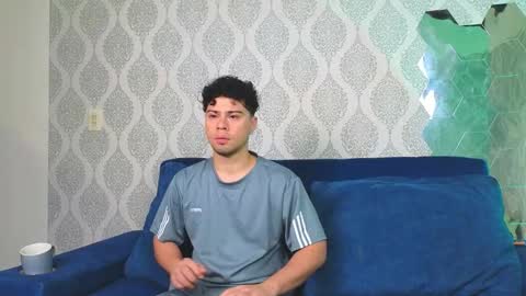 Ithan and Leo online show from September 20, 7:30 am