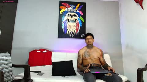 SCOTT  THEO  KAMERON  GENDERSON online show from January 20, 11:21 pm