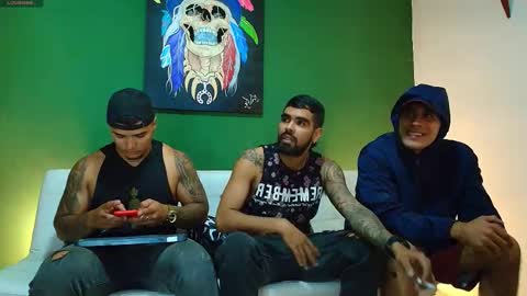 SCOTT  THEO  KAMERON  GENDERSON online show from October 15, 12:40 am