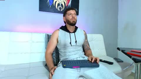 SCOTT  THEO  KAMERON  GENDERSON online show from March 5, 8:12 pm