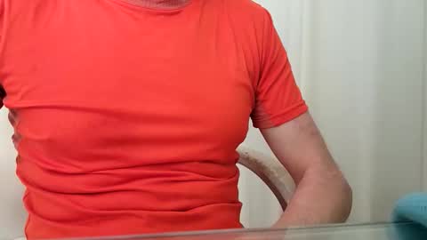 La Baguette dure online show from February 28, 1:54 pm