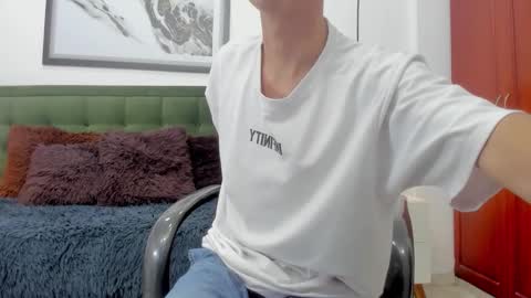   T H E    M A R K   K I N G online show from February 25, 5:36 pm