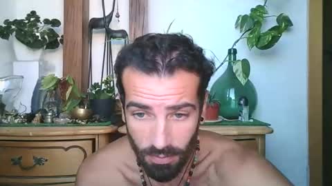 Snapshot of the_nomad_show chatting on October 10, 5:07 pm T online show from October 10, 5:07 pm