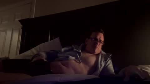 Every-day Average People Play Here online show from April 20, 11:13 am