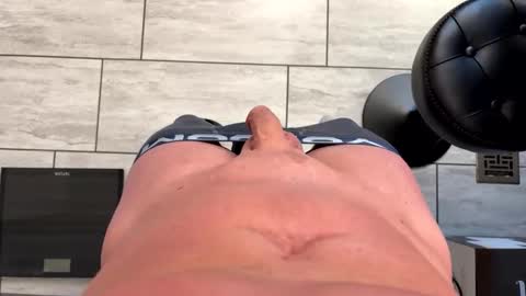 thebodythefeet online show from April 4, 3:09 pm