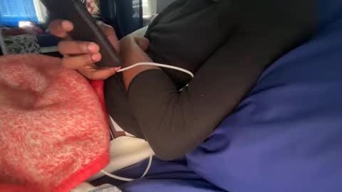 theeshooterr online show from January 5, 6:00 pm