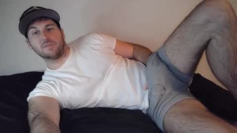 Theetwohander online show from March 29, 3:17 am