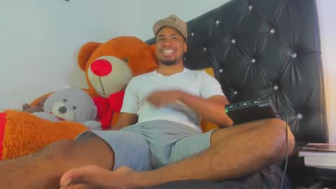 Snapshot of thegemini_prince chatting on September 9, 1:21 pm Prince online show from September 9, 1:21 pm