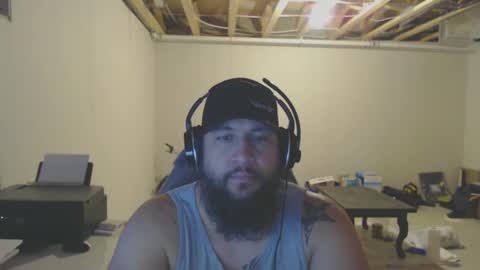 Snapshot of thehawaiian93 chatting on March 3, 4:34 am thehawaiian93 online show from March 3, 4:34 am