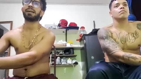 thehousedog online show from March 26, 3:32 am