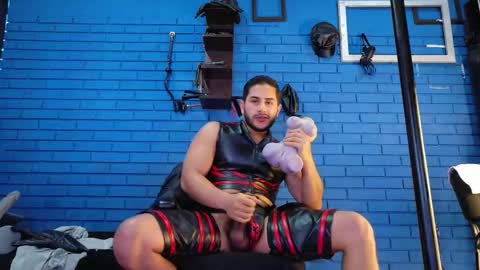 Ian Deniel online show from March 15, 9:54 pm