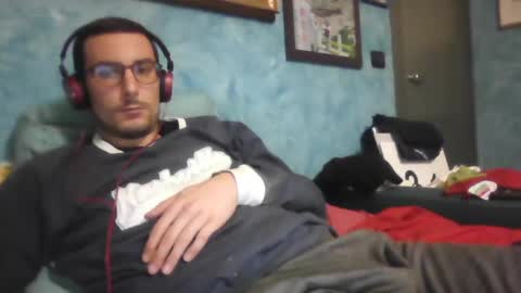 theitalianx95x online show from December 12, 9:48 pm