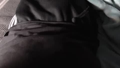 Snapshot of thejerk1974 chatting on December 25, 5:15 pm Liam online show from December 25, 5:15 pm