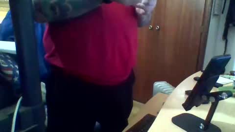 Snapshot of thekier chatting on December 30, 1:58 pm thekier online show from December 30, 1:58 pm