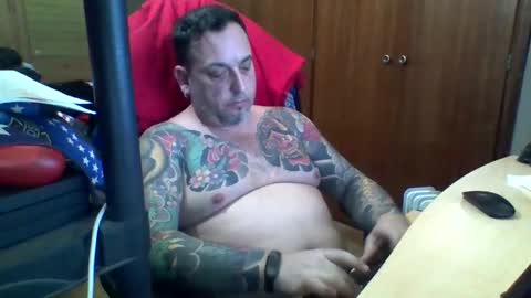 Snapshot of thekier chatting on January 10, 4:51 pm thekier online show from January 10, 4:51 pm