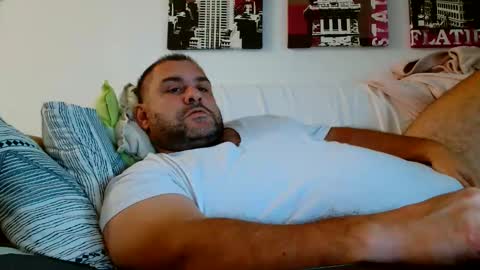 Snapshot of themastercomander chatting on October 3, 2:11 pm Big Alpha Daddy Master online show from October 3, 2:11 pm