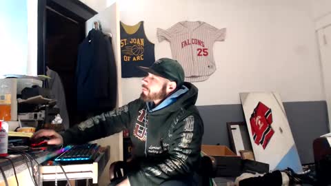 sledge online show from February 17, 7:42 pm