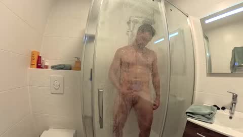 thenudeworldrover online show from March 30, 8:43 pm