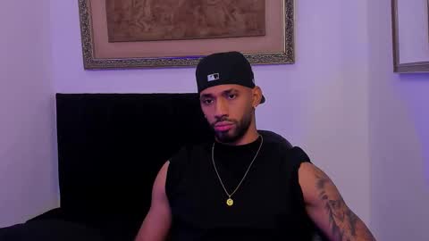 Theo Sky online show from October 10, 9:50 pm