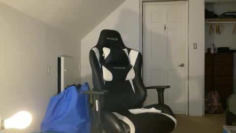 therealdylansdick online show from October 23, 8:29 am