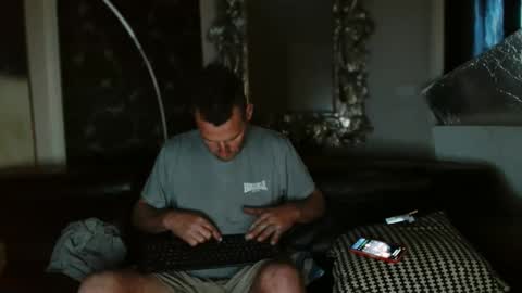 therealkurva4u online show from November 4, 7:04 pm