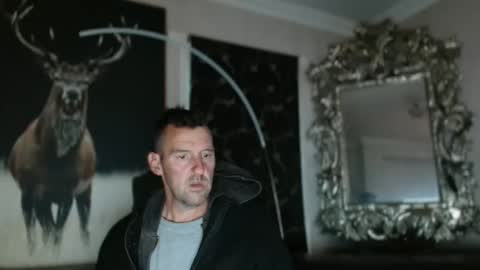 therealkurva4u online show from November 18, 7:17 pm