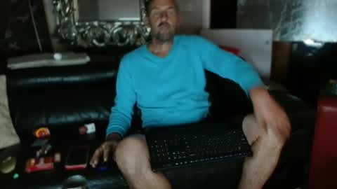 therealkurva4u online show from October 3, 7:08 pm
