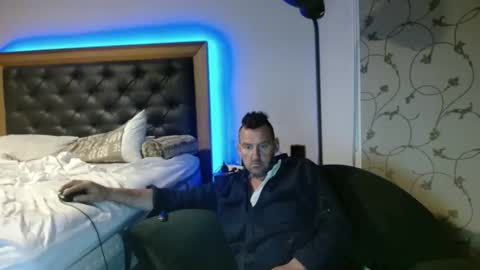 therealkurva4u online show from October 15, 10:12 am