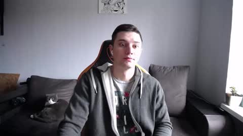 Nick   online show from October 19, 7:44 am