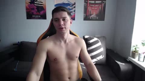 Nick   online show from March 2, 7:15 am