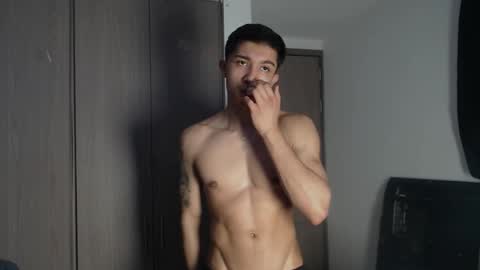 thesaint_xxx online show from October 17, 5:11 am