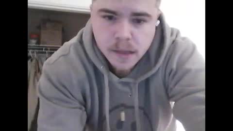 theskeetr27 online show from March 29, 4:45 am