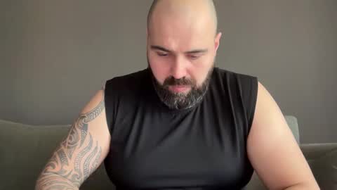 Hornyforyou online show from December 15, 11:51 am